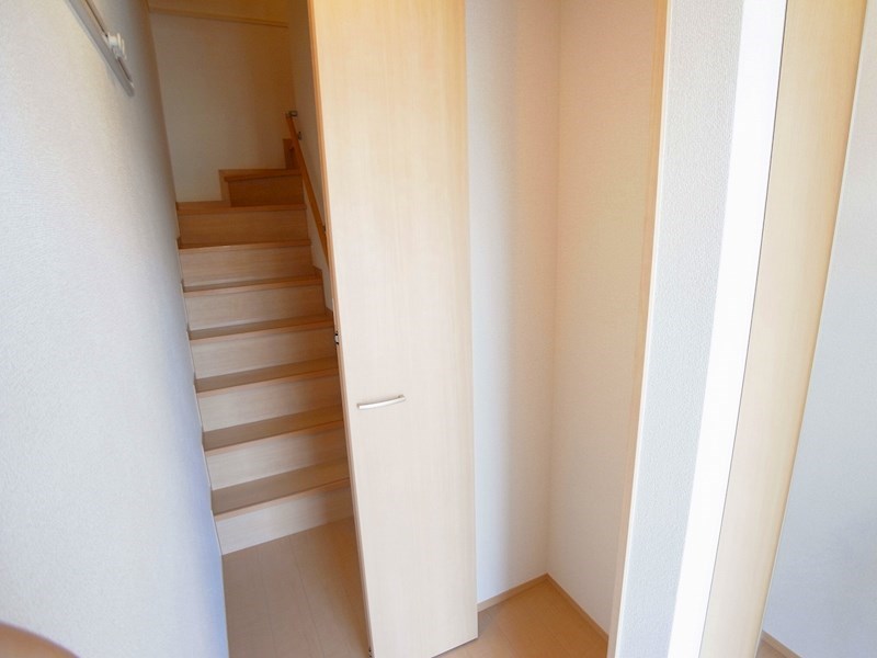 シャルマン（船戸） 玄関