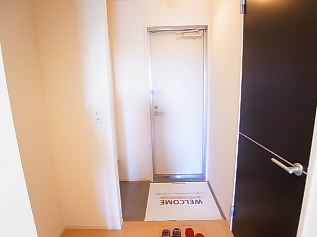 ディアコート馬橋 玄関