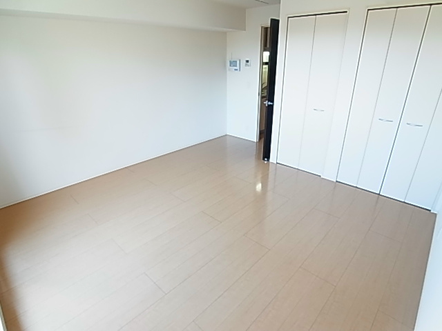 ディアコート馬橋 リビング