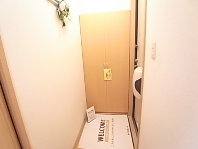 リシアンサス・ガーデンＤ 玄関