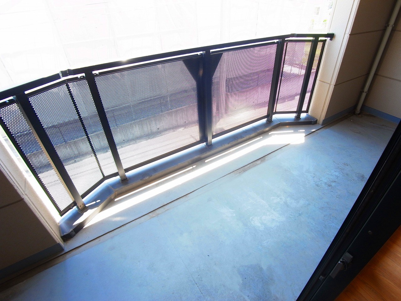 クレメント駒木C ベランダ