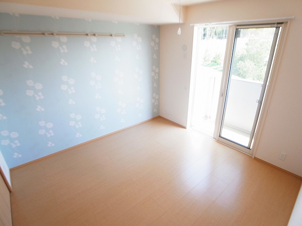 ハウス四季Ⅱ ベッドルーム