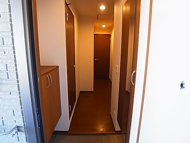 バリスサイトＥ 玄関