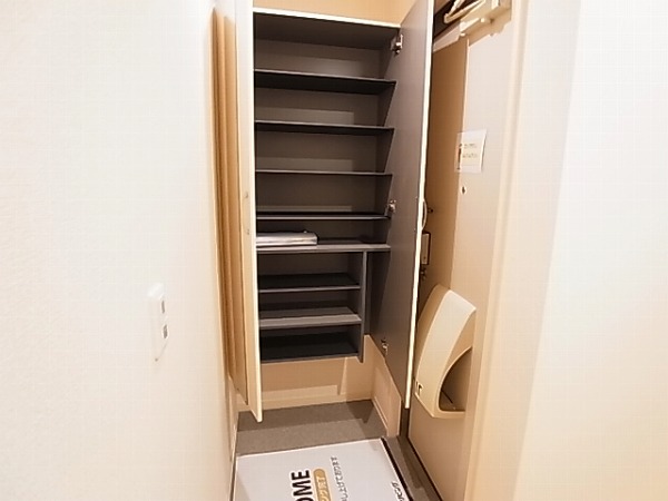 グランヒル 玄関