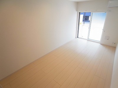 リブリ・ルナ ベッドルーム