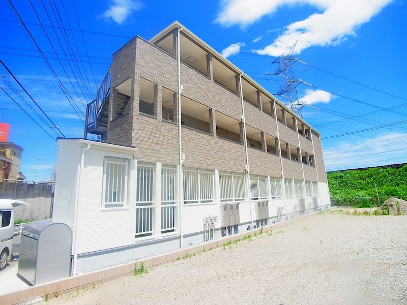 QREAS 305号室 外観