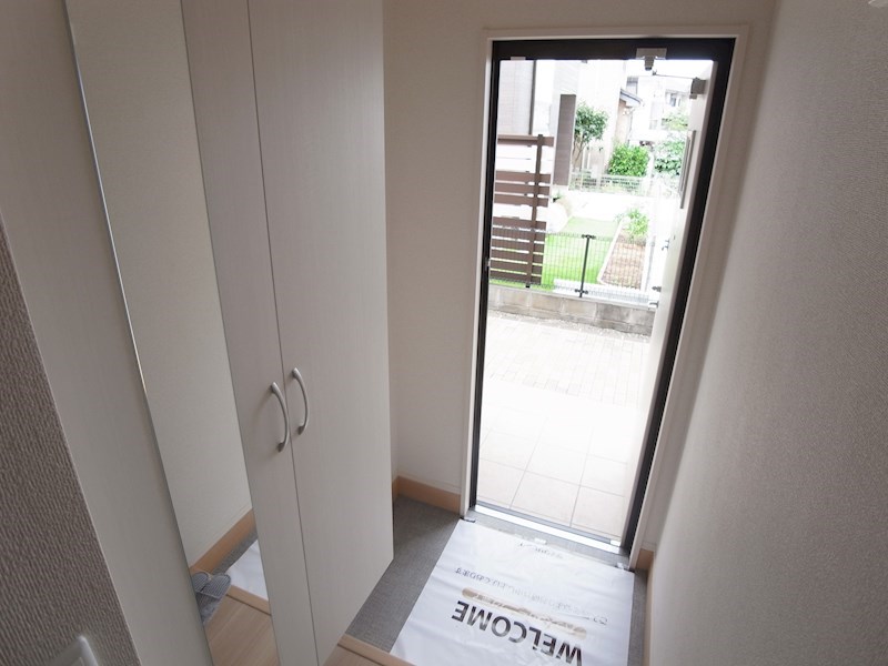 サマーワイン 玄関