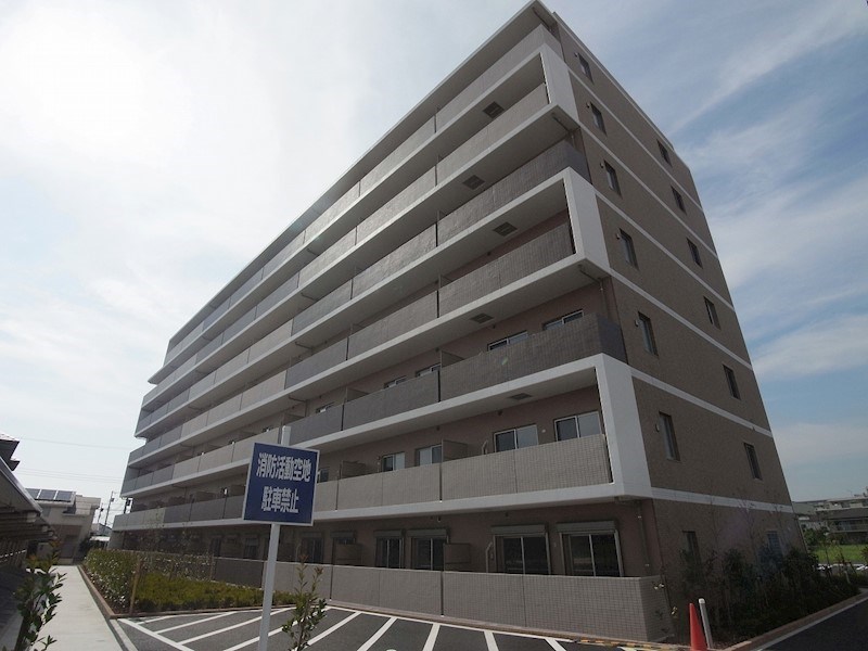 リベラ　サンリット　カーサ 208号室 外観