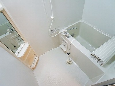 オベルジーヌB 風呂画像