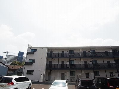 F-3 その他6