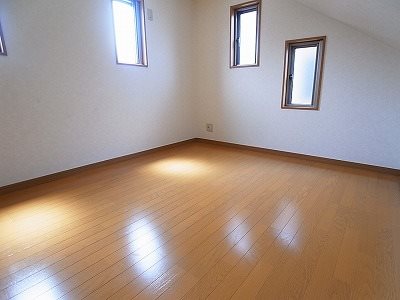 F-3 その他7