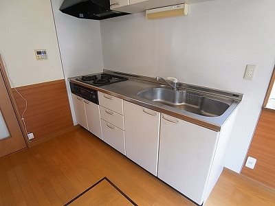 F-3 キッチン