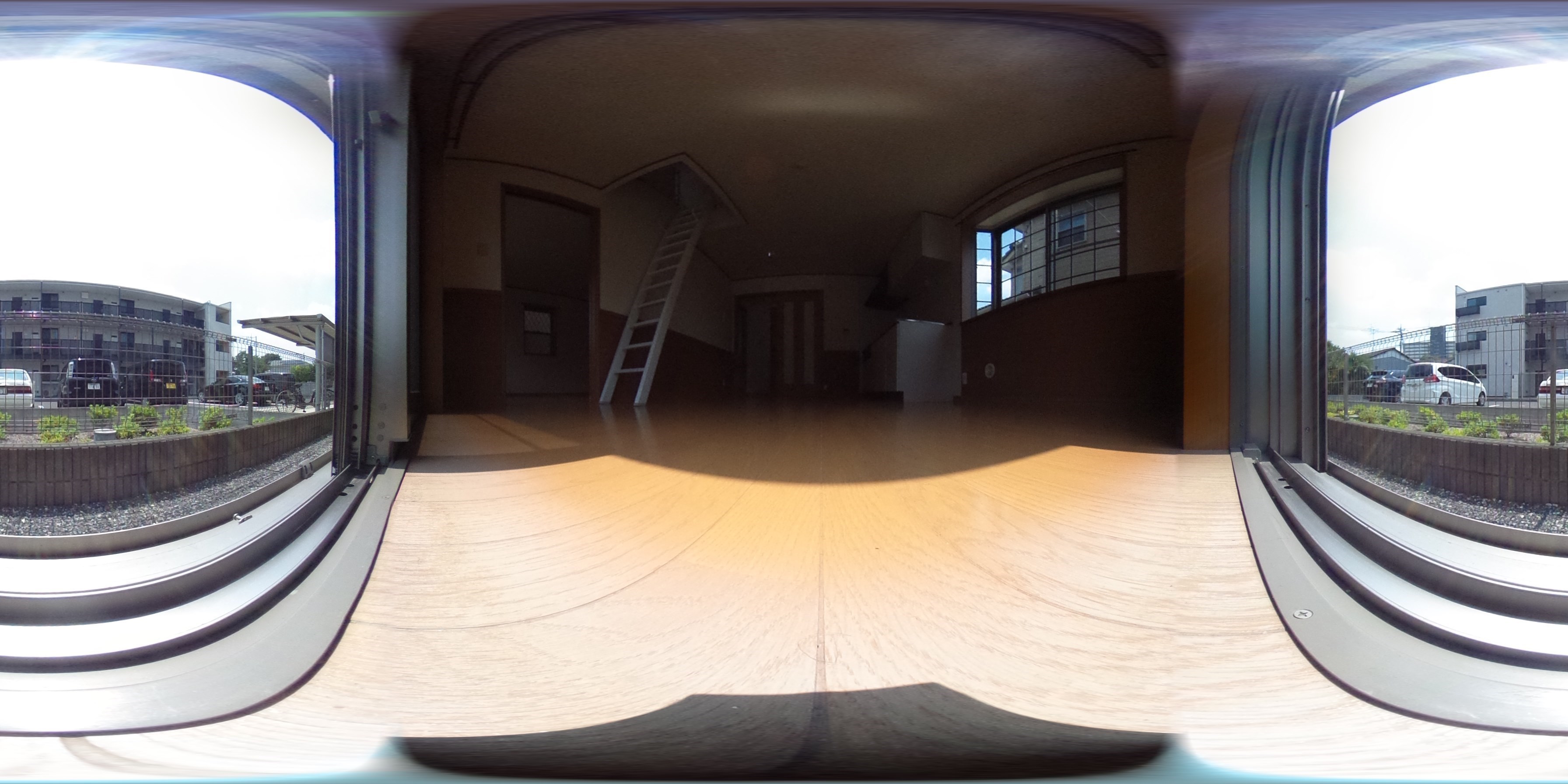 F-3 ベランダ