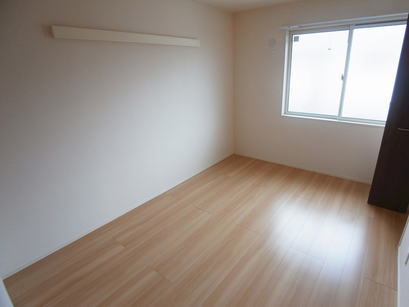 クレストフォーチュンＢ ベッドルーム