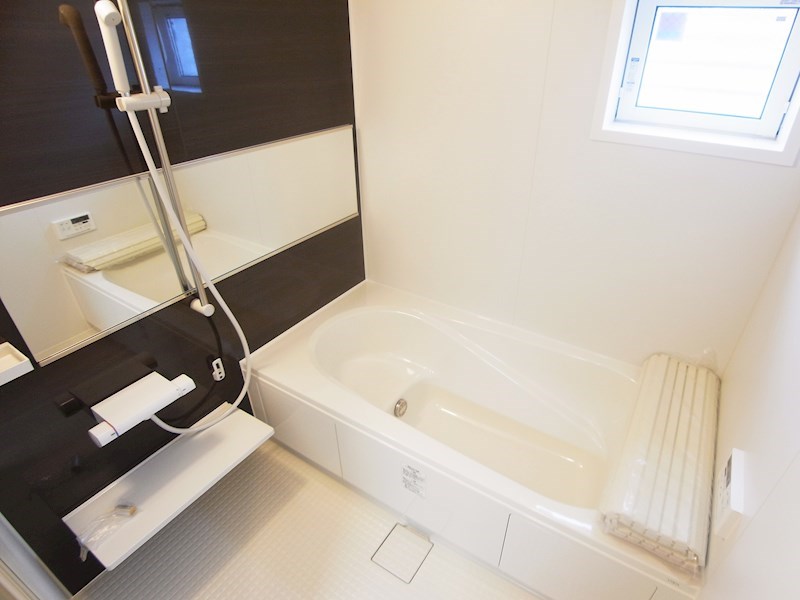 クレストフォーチュンＢ 風呂画像