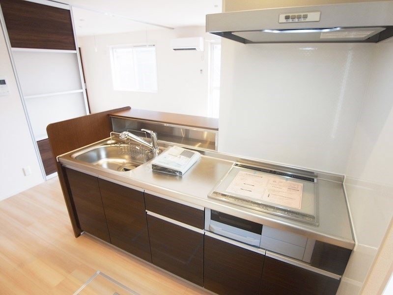 クレストフォーチュンＢ キッチン
