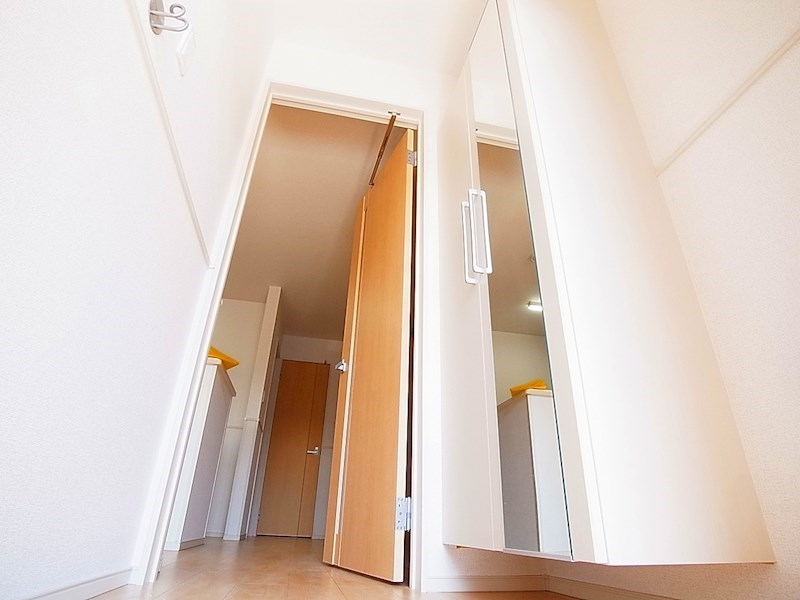 ポストマスター，Ｓ 玄関