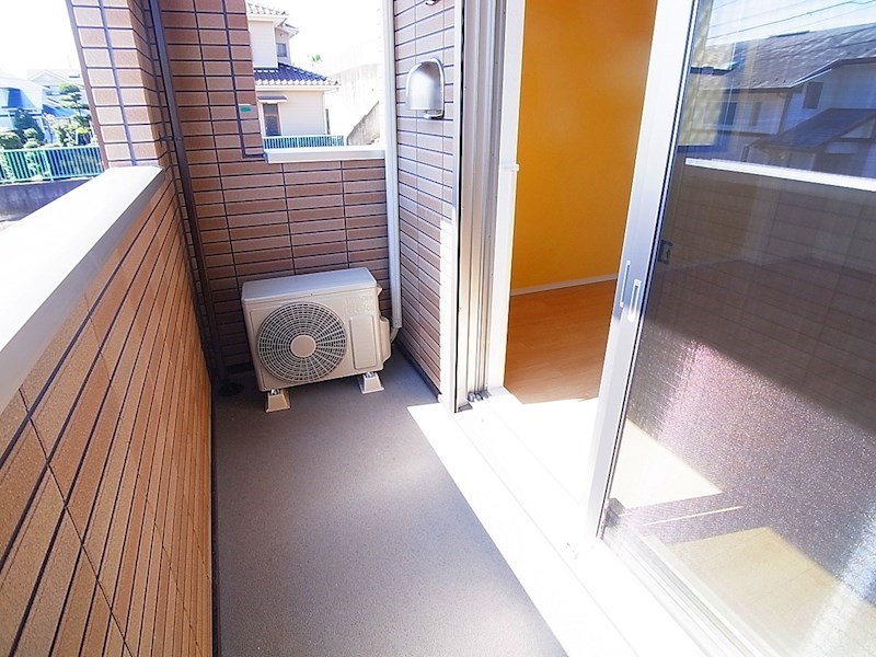 ポストマスター，Ｓ ベランダ