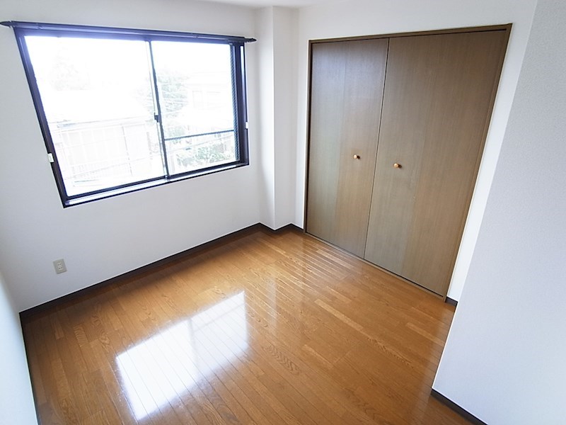 シャトレー稔 ベッドルーム