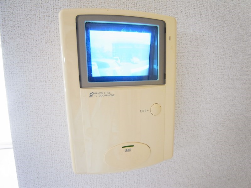 クレディ・コマＡ その他4