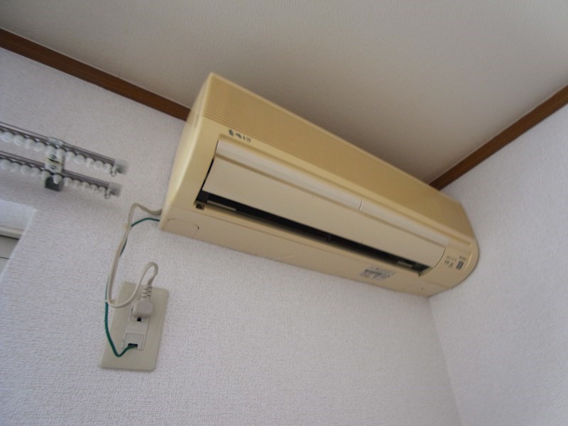 クレディ・コマＡ その他5