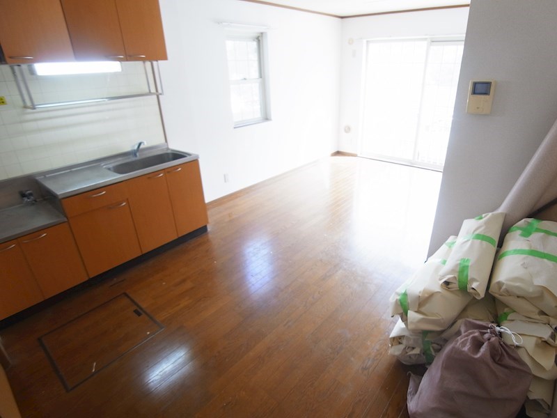 クレディ・コマＡ その他8