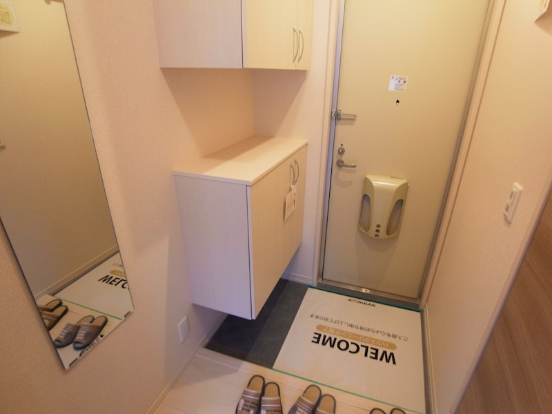 ヴァイスハウス 玄関