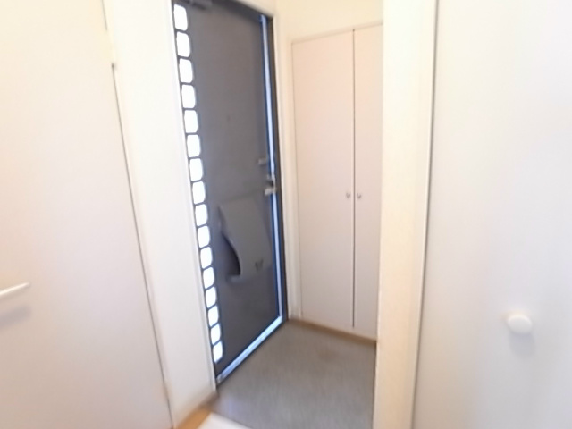 ハイランズＡ 玄関