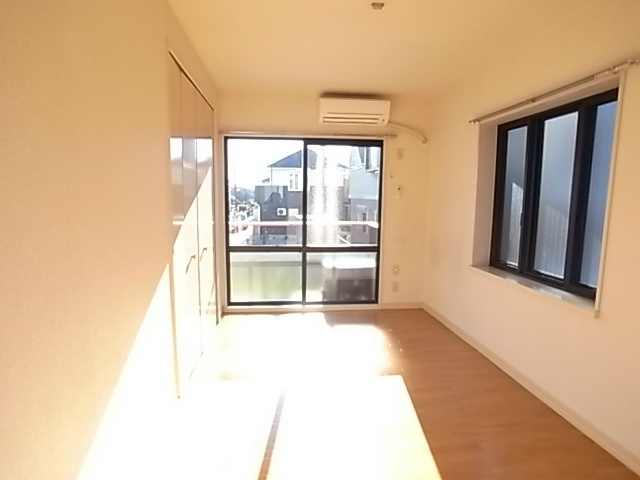 ハイランズＡ リビング