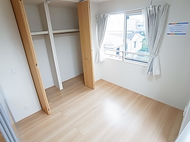 ディアコート本木 ベッドルーム