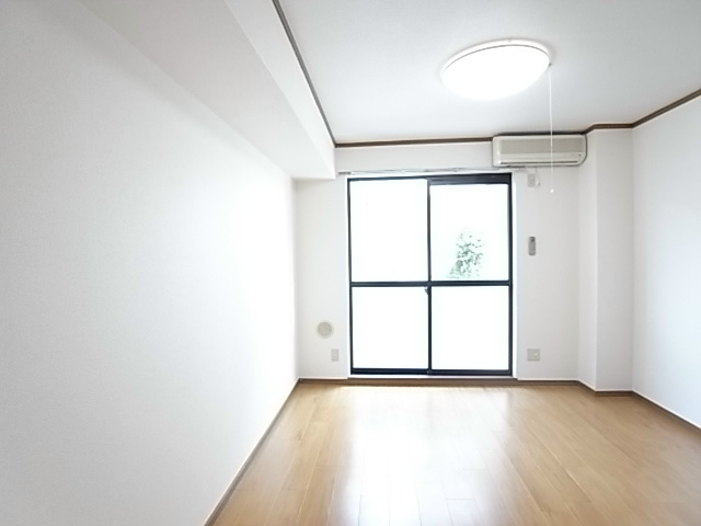 リュエル ベッドルーム