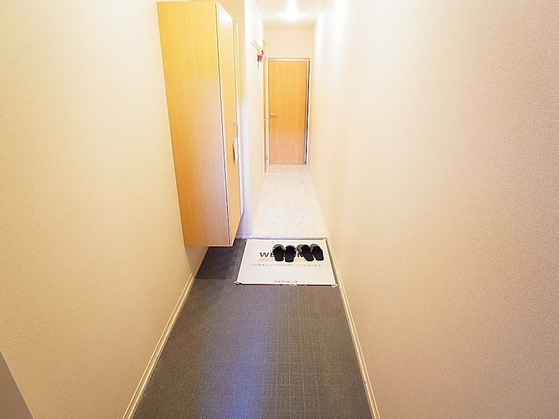 ラ・ベルデュール 玄関