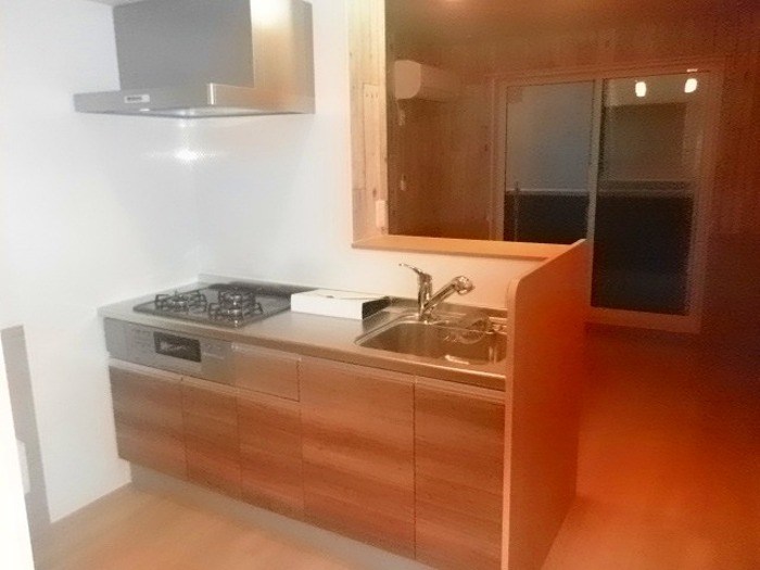 ラ・ベルデュール キッチン