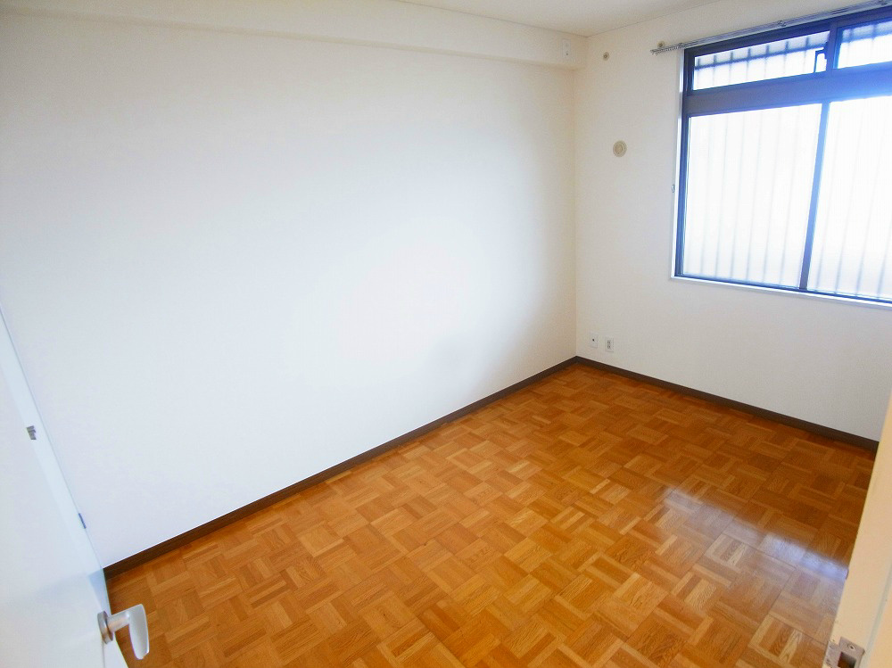 ポルシェ柏 ベッドルーム