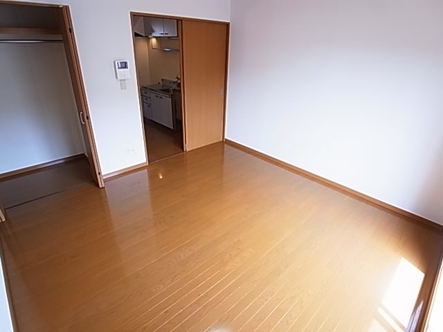 アーバン・コート ベッドルーム