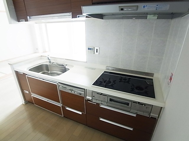 アトランティス綾瀬 キッチン