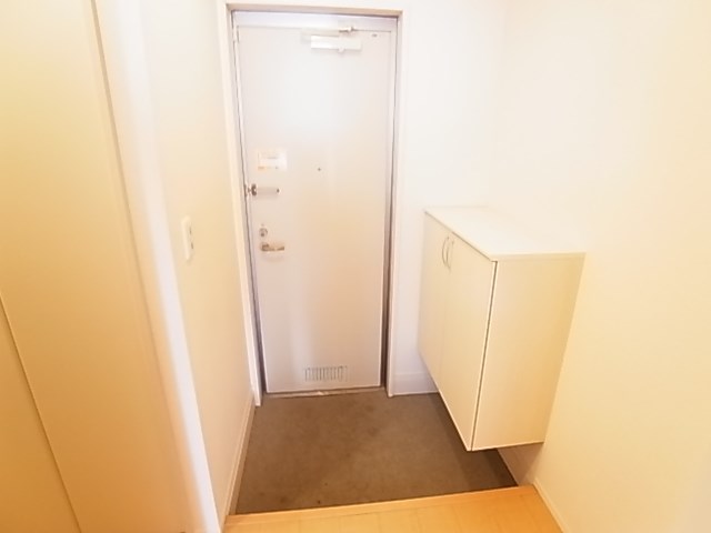 スカイパークYASHIO 玄関