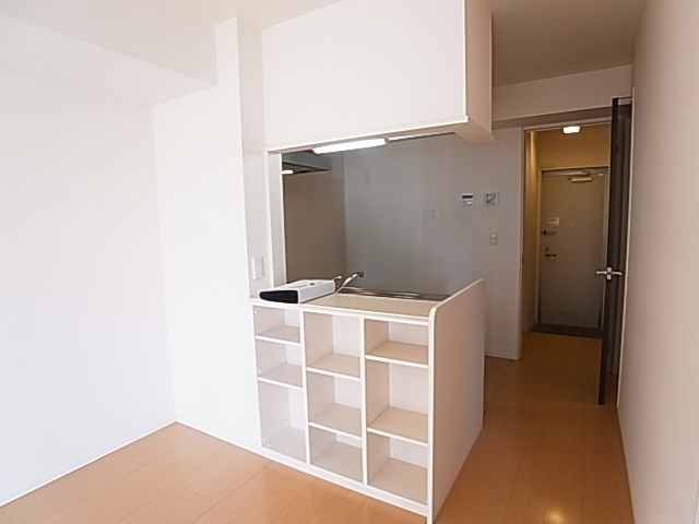 スカイパークYASHIO リビング