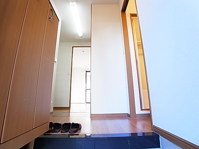 ミレーニア 玄関