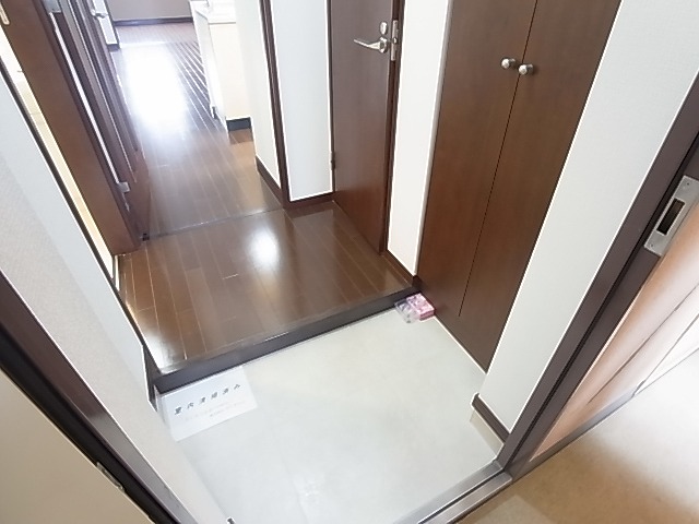 INSURANCE BLDG.Ⅵ 玄関