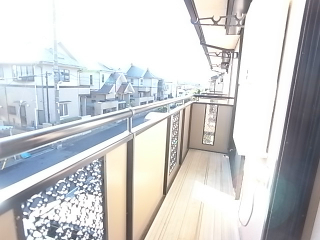 ドゥ・クレージュ ベランダ