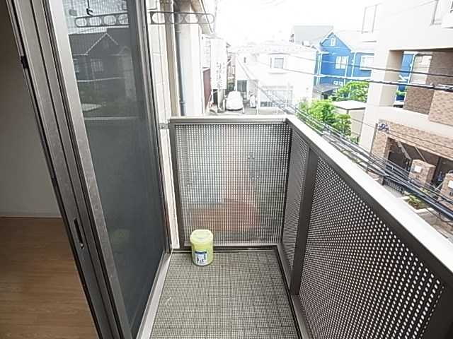 ＰＲＯＵＤ　ＯＮＥ ベランダ