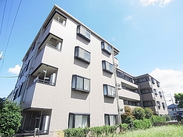 アムール 305号室 外観