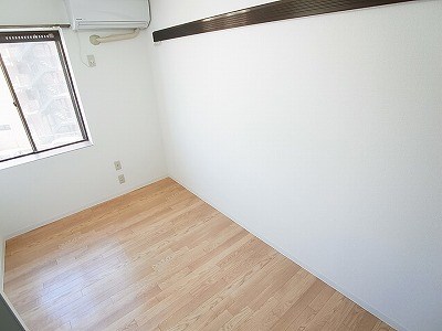 北小金ハイツ ベッドルーム