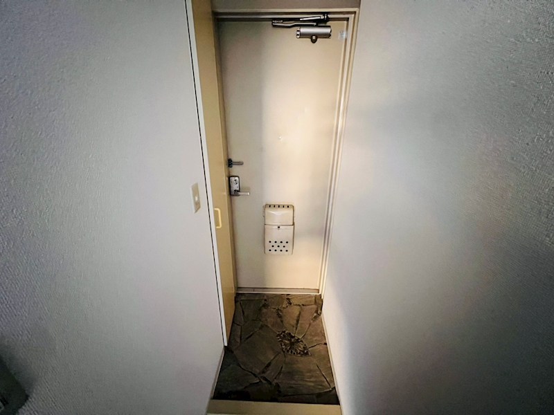 北小金ハイツ 玄関