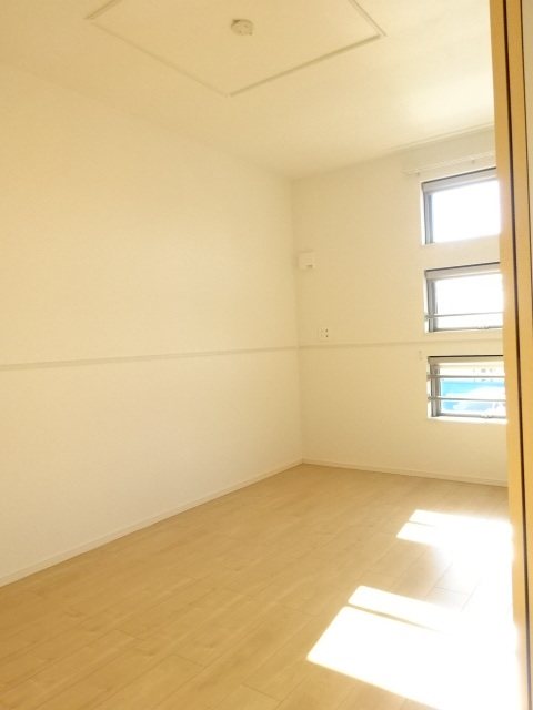 サン　スクエア　Ⅰ ベッドルーム