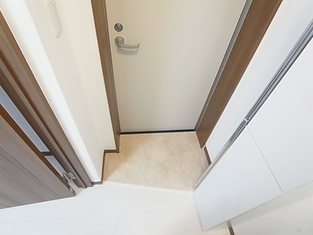 リバージュ千住大橋  玄関