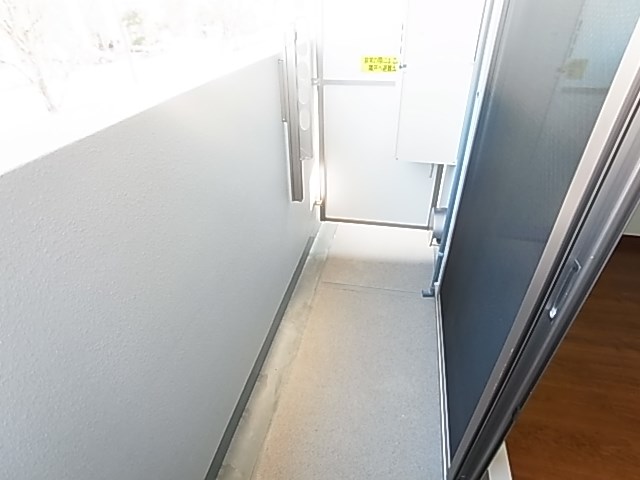 朱雀楼　東京 ベランダ