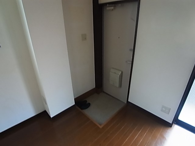 島根マンション 玄関