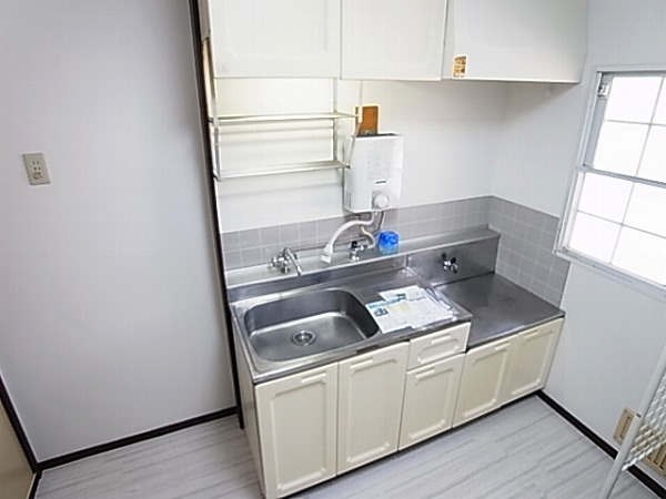 エコーハイツA キッチン